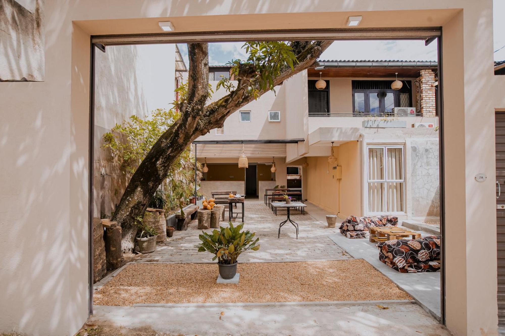 Drop Inn Hostels Colombo Luaran gambar