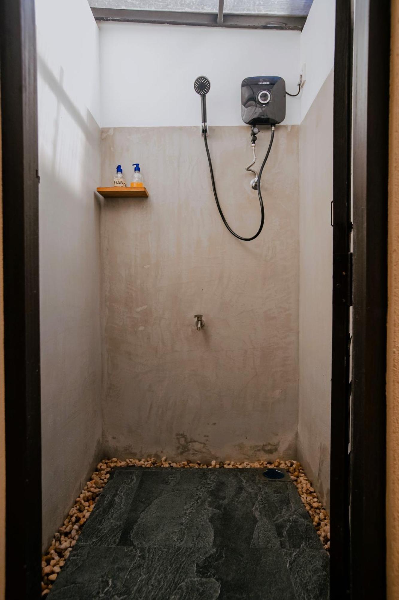Drop Inn Hostels Colombo Luaran gambar