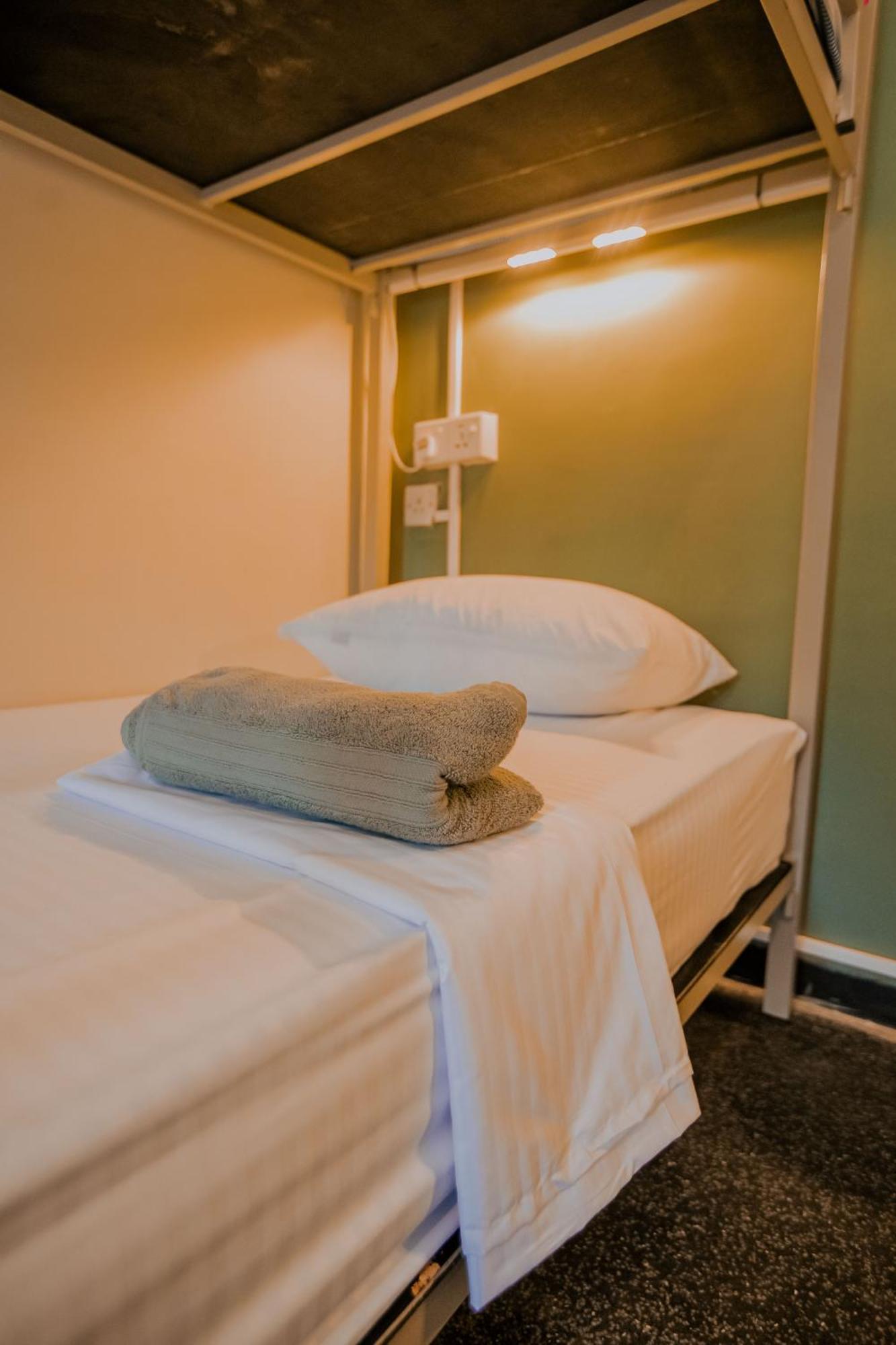 Drop Inn Hostels Colombo Luaran gambar